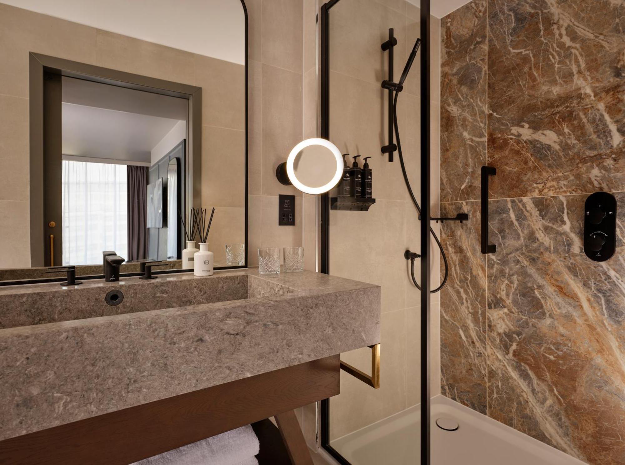 The Reach At Piccadilly, Manchester, A Tribute Portfolio Hotel Экстерьер фото